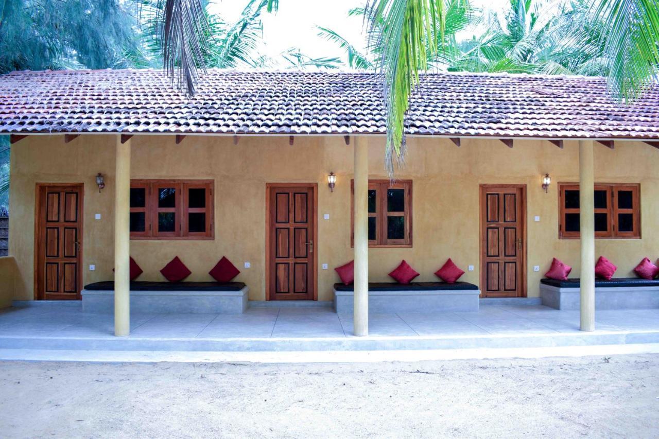 Omeesha Beach Hotel Kalpitiya Dış mekan fotoğraf