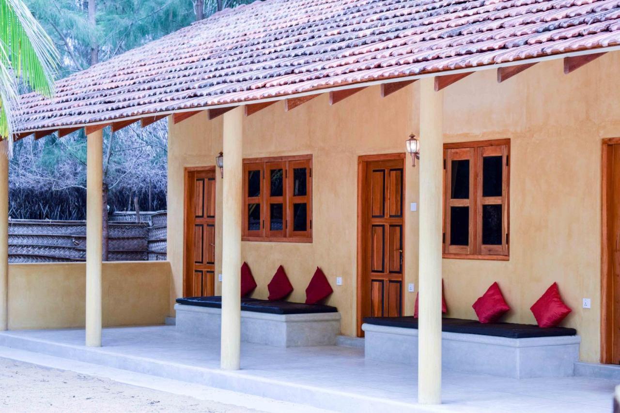 Omeesha Beach Hotel Kalpitiya Dış mekan fotoğraf